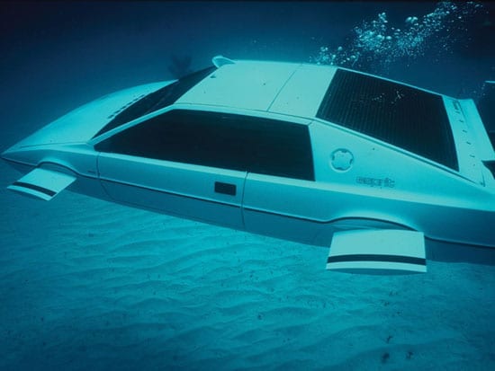 007 Lotus Esprit Submarine Car