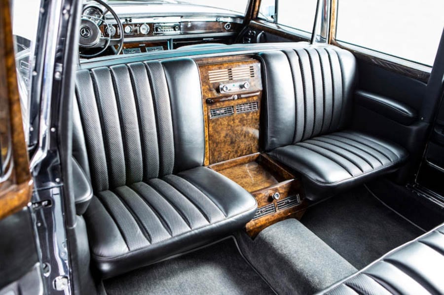 A Grand Grosser – 1965 Mercedes-Benz 600 Pullman for sale – “As good as new” 1965 Mercedes-Benz 600 Pullman “dictator car” to be sold at auction in London by Bonhams. They offer the limousine at their 7th December 2019 sale at their New Bond Street showroom and have set an estimate of £300,000 to £500,000 ($388,000 to $646,000, €352,000 to €586,000 or درهم1.4 million to درهم2.4 million).