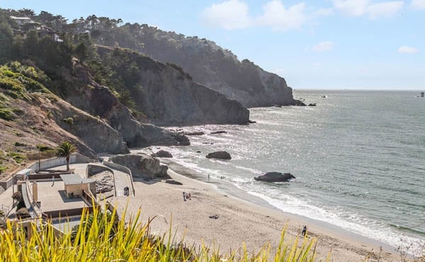 A Room With A View – 320 Sea Cliff Avenue, Sea Cliff, San Francisco, California, United States of America, CA 94121 – For sale through Mark Allan Levinson of Pacific Union Christie’s International Real Estate for £12.8 million ($16 million, €15.3 million or درهم‎‎58.8 million)