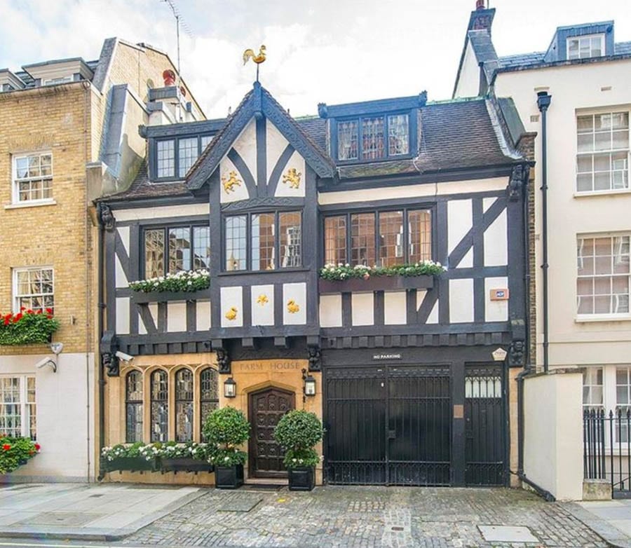 Mrs Simpson Farmed in Mayfair – Farm House, 22 Farm Street, Mayfair, London, W1J 5RQ, United Kingdom – For sale for £11.75 million ($14.95 million, €13.12 million or درهم54.90 million) through Knight Frank.