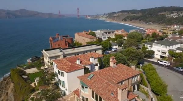 A Room With A View – 320 Sea Cliff Avenue, Sea Cliff, San Francisco, California, United States of America, CA 94121 – For sale through Mark Allan Levinson of Pacific Union Christie’s International Real Estate for £12.8 million ($16 million, €15.3 million or درهم‎‎58.8 million)