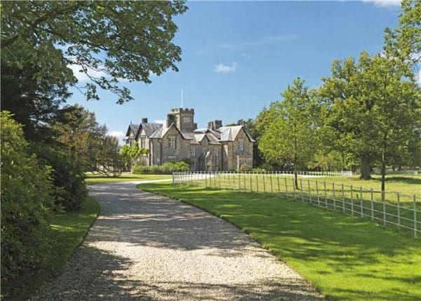 Hay Carr was built in 1750 and extended in the 1850s and between 1997 and 2014