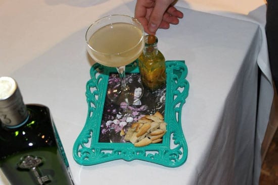 A cocktail named His Majesty's Vigour was especially cleverly presented on a tray with an image of King William III