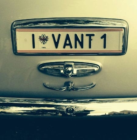Someone wants something - I VANT 1 (courtesy of Orlando Hamilton)