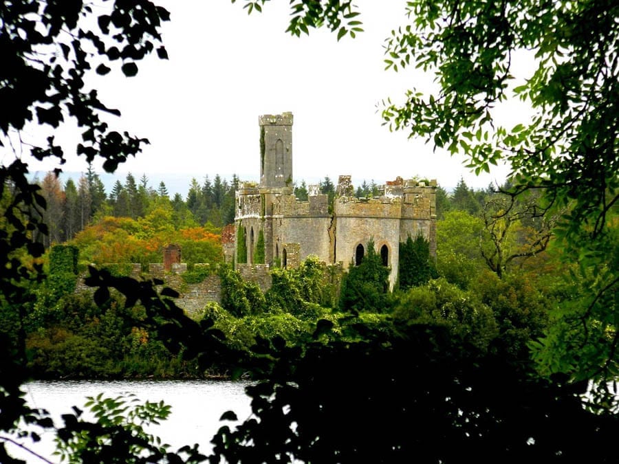 A Castle With A Catch – McDermott’s Island, Lough Key, Boyle, County Roscommon, Ireland – Romantic island in Ireland complete with its own castle for sale for just £80,000; there is, of course, a catch – Offered with a guide of £79,000 ($102,000, €90,000 or درهم373,000), bidding opens on 7th December and closes on the 13th December though BidX1.