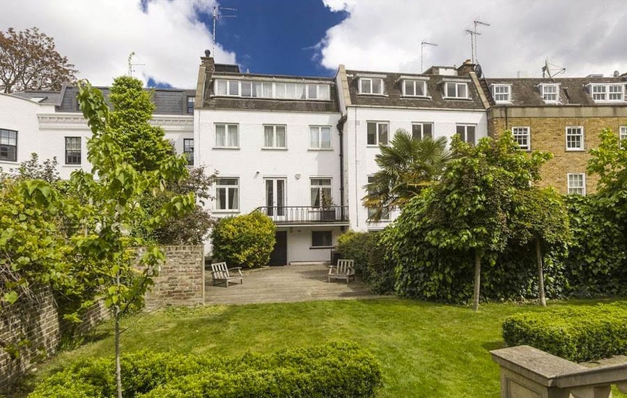 Rich Pickings – 6 The Boltons, London, SW10 9TB, United Kingdom – For sale with Knight Frank for £30 million ($38.8 million, €35.5 million or درهم142.6 million) – Adjoining Cresswell House, 5 Creswell Place, London, SW10 9RD for sale for £32.5 million ($42.1 million, €38.5 million or درهم154.5 million)