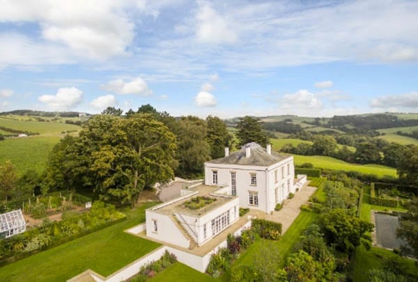 Nelson & Nintendo – Fir Hill, High Street, Garrison Hill, Droxford, Southampton, Hampshire, SO32 3QL, United Kingdom – For sale for £4.25 million ($5.17 million, €4.87 million or درهم19.07 million) through Christie’s Real Estate – Home of Nintendo executive Matthew Hill and Georgy Evans