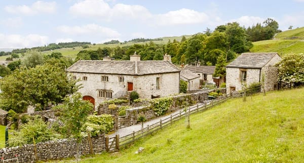 A Village Ideal – Dauncey House, High Street, Tormarton, Badminton, Gloucestershire, GL9 1HZ – Reduced from £1.3 million ($1.6 million, €1.5 million or درهم5.8 million) to £1.2 million ($1.5 million, €1.4 million or درهم5.4 million) through Hamptons International