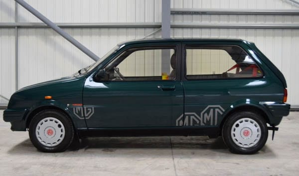 Moving a Metro – As new 1990 MG Rover Metro for sale for a pretty penny – East Lancashire Classics – 1,707 miles - £12,995