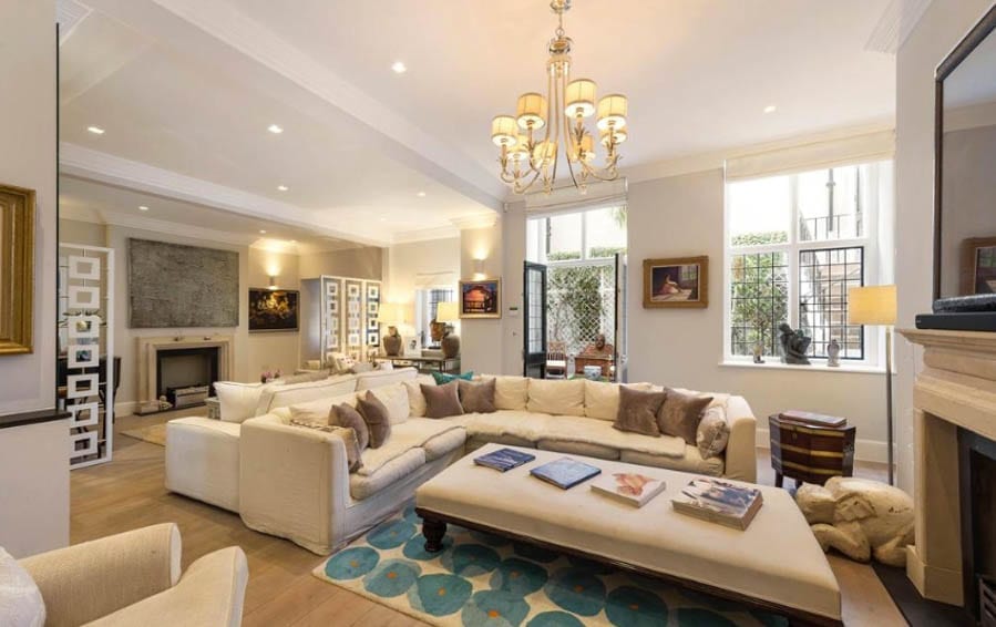 A Big Priced Basement – Basement flat at 62 Cadogan Square, Knightsbridge, London, SW1X 0EA – £6.25 million ($8.01 million, €7.35 million or درهم29.42 million) through Strutt & Parker