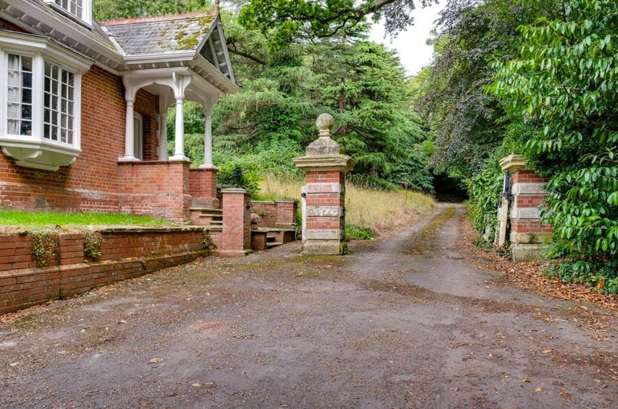 Superlative Stedcombe – Stedcombe House, Axmouth, Devon, EX12 4BJ, United Kingdom – For sale for £4.5 million ($5.6 million, €5.1 million or درهم20.6 million) through Savills – Stunning Grade I listed symmetrical William and Mary country house in Devon with slave trade links for sale for £4.5 million.