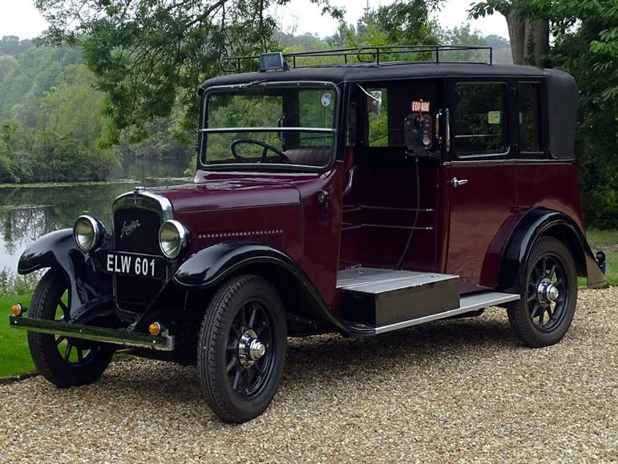 Taxi! – 1938 Austin 12/4 Heavy Low Loader Taxicab with coachwork by J. & H. Ricketts to be sold by H&H Classics at their Imperial War Museum Duxford sale in Cambridgeshire on 29th March 2017 – Estimate: £24,000 to £28,000 ($30,100 to $35,200, €27,700 to €32,400 or درهم110,700 to درهم129,100)