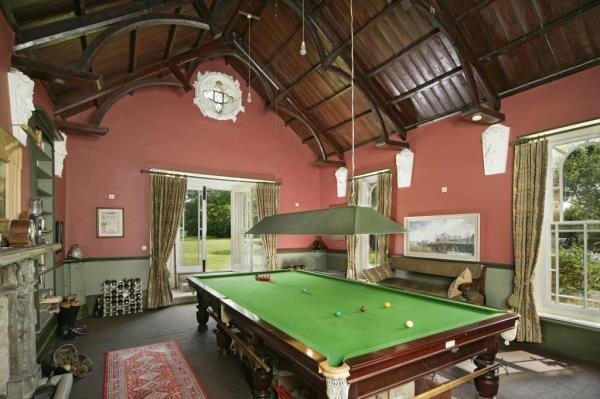 A cultural cottage - Snape Bridge House, Snape Maltings, Snape, Suffolk, IP17 1SS - £1.5 million