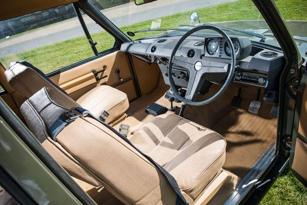 A bargain Bentley – 1997 Bentley Turbo R long wheelbase for auction – Bonhams Goodwood Members’ Meeting Sale – 20th March 2016 - £5,000 to £7,000