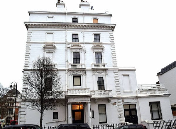 Squalid in South Kensington – Suite A, 19 Cromwell Road, South Kensington, London, SW7 2JB – Allsop auction – Thursday 18th February 2016 – Guide price of £30,000 to £50,000