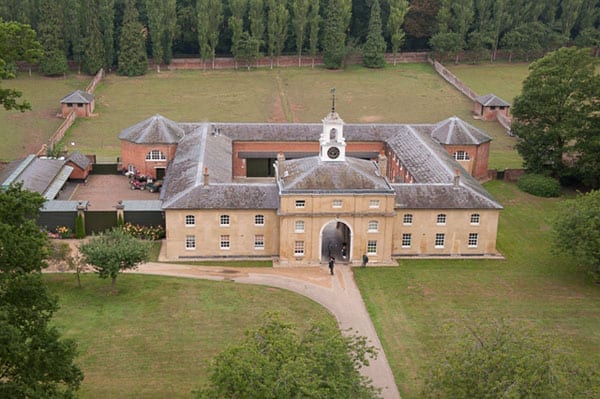 A £65 million mansion – Hackwood Park, Alton, Basingstoke, Hampshire, RG25 2JZ – £65 million (£94.1 million or €83.5 million)