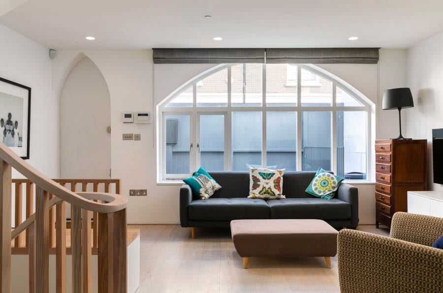 Gassed in a Gothic Box – £2.95 million for 22 Bury Walk, Chelsea, London, SW3 6QB through Russell Simpson – ‘Gothic box’ in Chelsea where theatrical designer Sophie Fedorovitch was accidentally gassed to death for sale for £2.95 million.