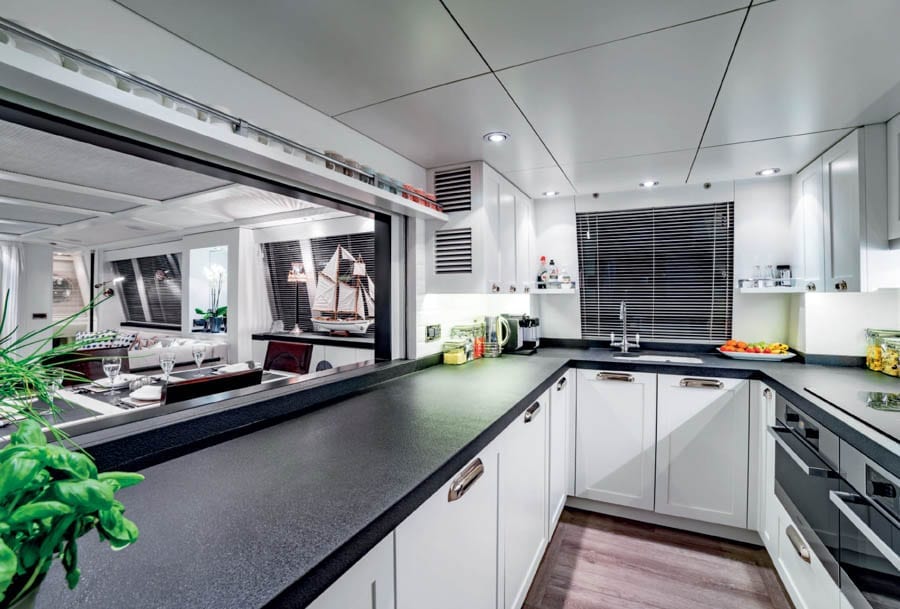 A Savvy Pad – £2.5 million for Peter de Savary’s motor yacht – Unusual river barge and motor yacht combo owned by Peter de Savary for sale through River Homes; it is currently moored at Cadogan Pier in Chelsea.