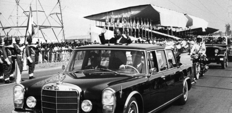 A Grand Old Man’s Grand Old Merc – President Félix Houphouët-Boigny – 1967 Mercedes ‘Dictator Car’ owned until 1993 by the first President of Ivory Coast to be auctioned after being restored at vast expense – 1967 Mercedes-Benz 600 Six-Door Pullman to be sold by RM Sotheby’s at their 24th to 27th June 2020 sale in Essen, Germany on behalf of current owner Dr Urich Speicher. An estimate of £220,000 to £247,000 ($273,000 to $306,000, €250,000 to €280,000 or درهم1 million to درهم1.1 million) has been set.