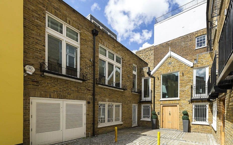 Down in Chelsea – Property prices down 19%, forced sales up – Property prices significantly down in Chelsea whilst ‘forced sales’ increase.