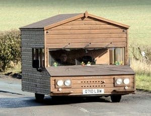 A £70k Shed – The Studio, 5 Edgeley Fold, Edgeley, Stockport, SK3 9RG – For sale through Joules Estate Agents for £70,000 ($90,900, €82,600 or درهم333,800) – One of Britain’s smallest detached houses