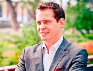 Simon Ogilvie-Harris