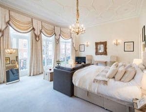 Studios on the up? Southwell House, 34 – 36 Egerton Gardens, London, SW3 2DB – Studio flat for sale for £1.375 million