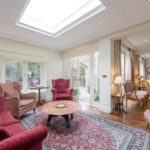 1-Cheyne-Mews-is-unusually-light-and-spacious-for-a-London-mews-house-1