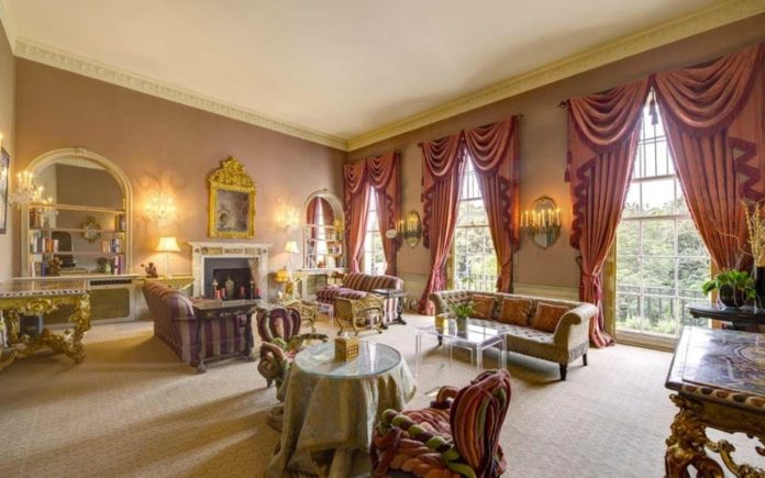 A Base in Bayswater – First floor apartment at 19 Hyde Park Gardens, London, W2 2LY – For sale through Aylesford for of £12 million ($15.9 million, €13.5 million or درهم58.6 million).