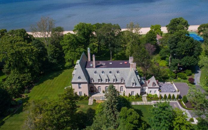 Big Shorting Gatsby – The Rumsey-Harriman Estate, 235 Middle Neck Road, North Shore, Long Island, Sands Point, NY 10050 – For sale for £13.1 million ($16.88 million, €14.2 million or درهم62 million) through Compass and Daniel Gale Sotheby’s International Realty – Owned by James and Chiara Mai of Cornwall Capital and said to be inspiration for Egg Point in F. Scott Fitzgerald’s The Great Gatsby.