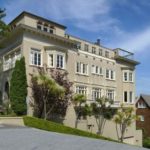 2900-Vallejo-Street-stands-in-a-prominent-corner-position-1