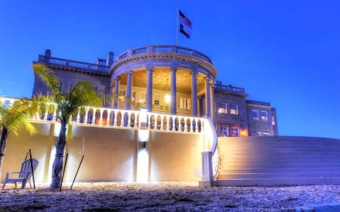 A house for Trump – White House replica – 515 Bayridge Road, Shoreacres, Morgan’s Point, La Porte, Houston, Southern Texas, TX 77561, United States of America