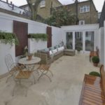 A-paved-courtyard-garden-connects-the-two-houses