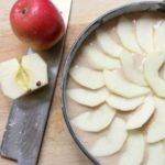Apple-cake-crumble-by-Joudie-Kalla-1