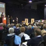 Bidders-at-auction-450