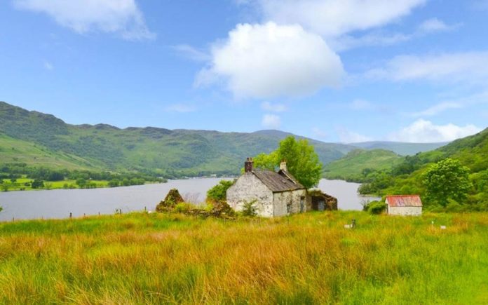 The Bonnie Banks O’ Loch Lomond – Derelict cottage for sale with 2.44 acres of land – Doune Cottage, Ardlui, Arrochar, Argyll & Bute, G83, Scotland, United Kingdom – For sale for £75,000 ($97,000, €84,000 or درهم358,000) through Galbraith