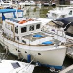 Cheap in Chelsea Cygnus 32 outside