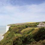 Cliff-House-enjoys-bracing-views-across-St-Margarets-Bay-1