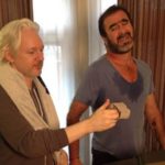 Eric-Cantona-worked-out-with-Julian-Assange-in-July-2014-1