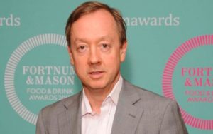 Moron of the Moment – Daily Mail editor Geordie Greig on coronavirus – “Gnomic” Geordie Greig is rightly called out as “despicable” and a “common little man” by ‘From The Hornets Nest’