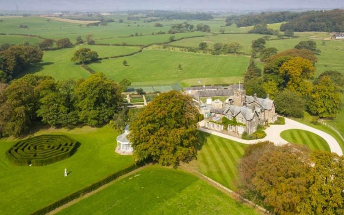 Hay (Br)exit – Hay Carr, Bay Horse, Lancaster, Lancashire, LA2 0HJ – Savills – £4.95 million ($6 million or €5.5 million)– £700,000 ($852,000 or €780,000) more than the 2014 asking price
