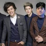 In-another-he-is-transformed-into-a-member-of-One-Direction-1