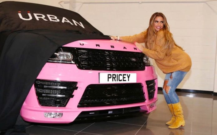 A Cut Price Mucky Motor – Repossessed Katie Price Range Rover for sale – Saxton 4x4 slash the asking price for the especially hideously coloured ex-Katie Price ‘Barbie Rosa’ pink 2015 Land Rover Range Rover to £50,000.