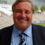 Larger-than-life-auctioneer-Clive-Emson-1