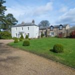 Leck-Hill-House-is-an-example-of-a-classic-English-country-house-1