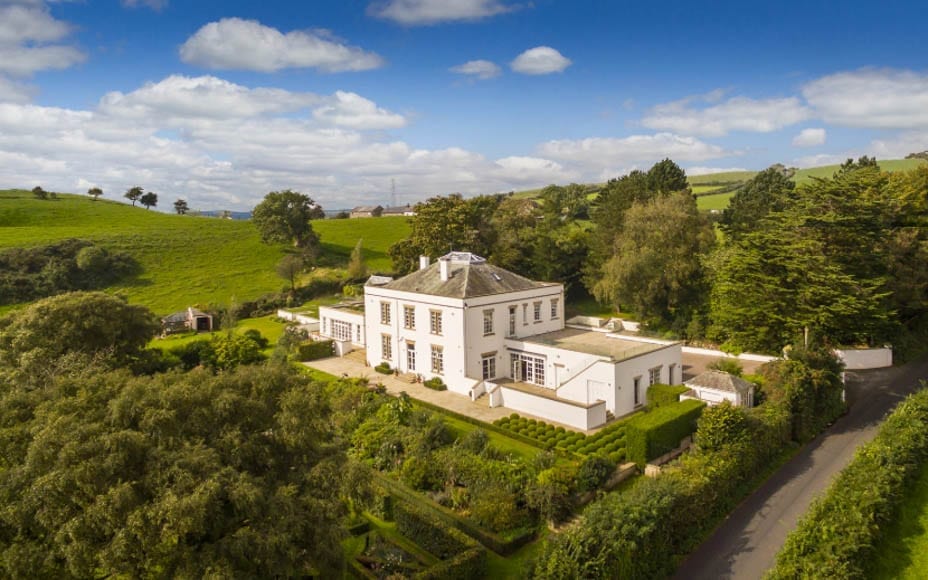 A Moonlighting Mansion – Halton Green House, Halton, Lancaster, Lancashire, LA2 6PB – For sale with Fine & Country for £2.5 million ($3 million or €2.8 million) – Frankie Vaughan