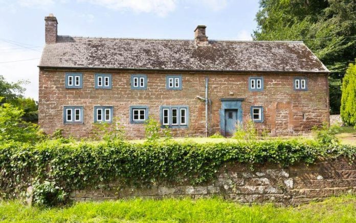 Parking a Farmhouse – Newbiggin Hall Farm, Newbiggin, Temple Sowerby, Eden Valley, Cumbria, CA10 1TB, United Kingdom – Grade II listed farmhouse for sale for £290,000 ($378,000, €321,000 or درهم1.4 million) through Eden Estate Agents
