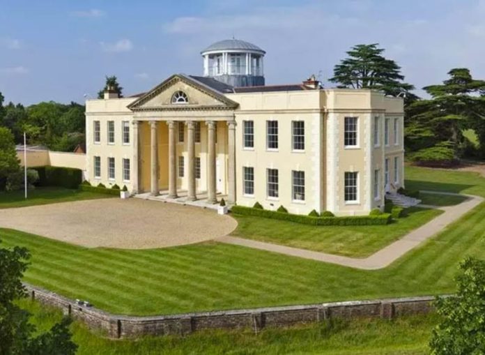 Polly Put The Kettle On – £10 millon for Newtown Park Estate, Portmore, Lymington, New Forest, Hampshire, SO41 5RN, United Kingdom through Knight Frank – Palladian mansion that was home to Charles Burnett III, the driver of the “fastest kettle in the world,” for sale £10 million after his death in a helicopter accident.
