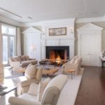 One-of-numerous-reception-rooms