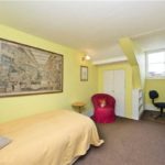 One-of-the-rooms-in-the-apartment-1